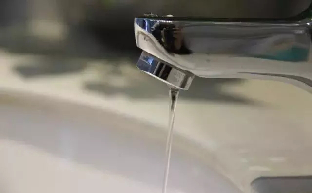 水流成線，減輕智能水表的凍結(jié)程度。